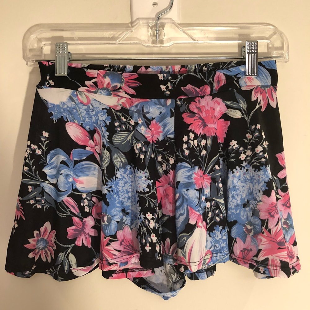 Girls flower skort